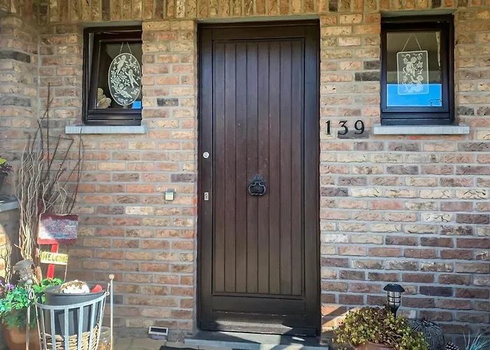 Apartment Awesome In *